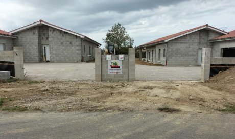Remise à niveau d'une cour mitoyenne à Chaponnay